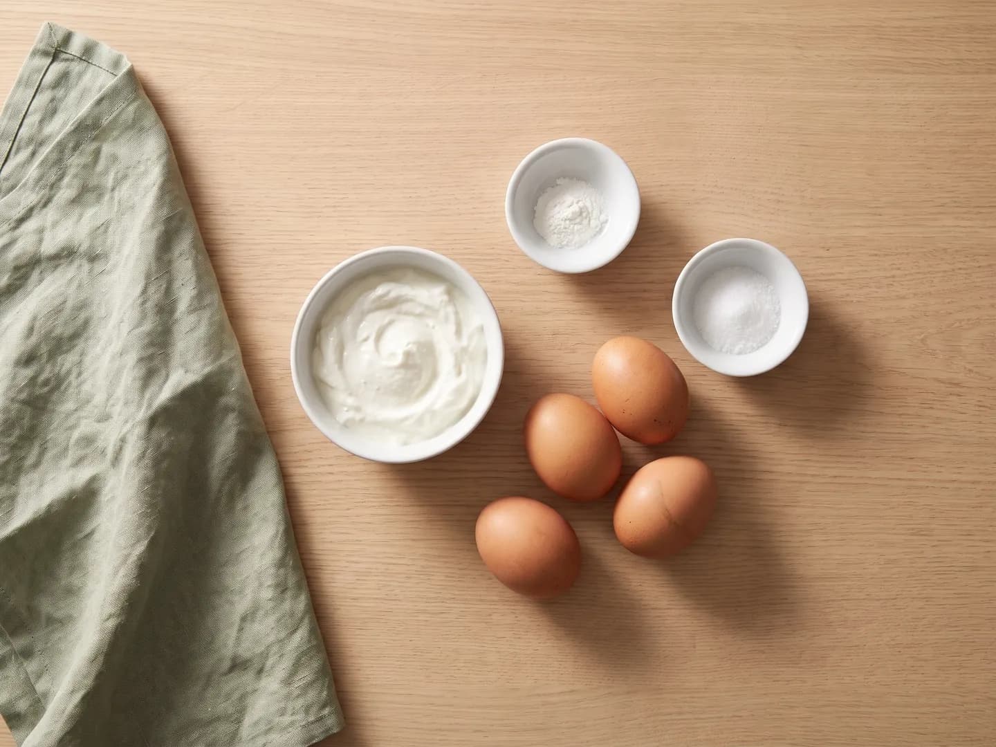 Ingredients for Greek yogurt cloud bread